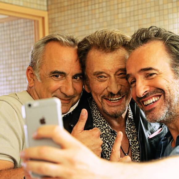 Antoine Duléry, Johnny Hallyday et Jean Dujardin dans "Chacun sa vie" de Claude Lelouch, en 2017.