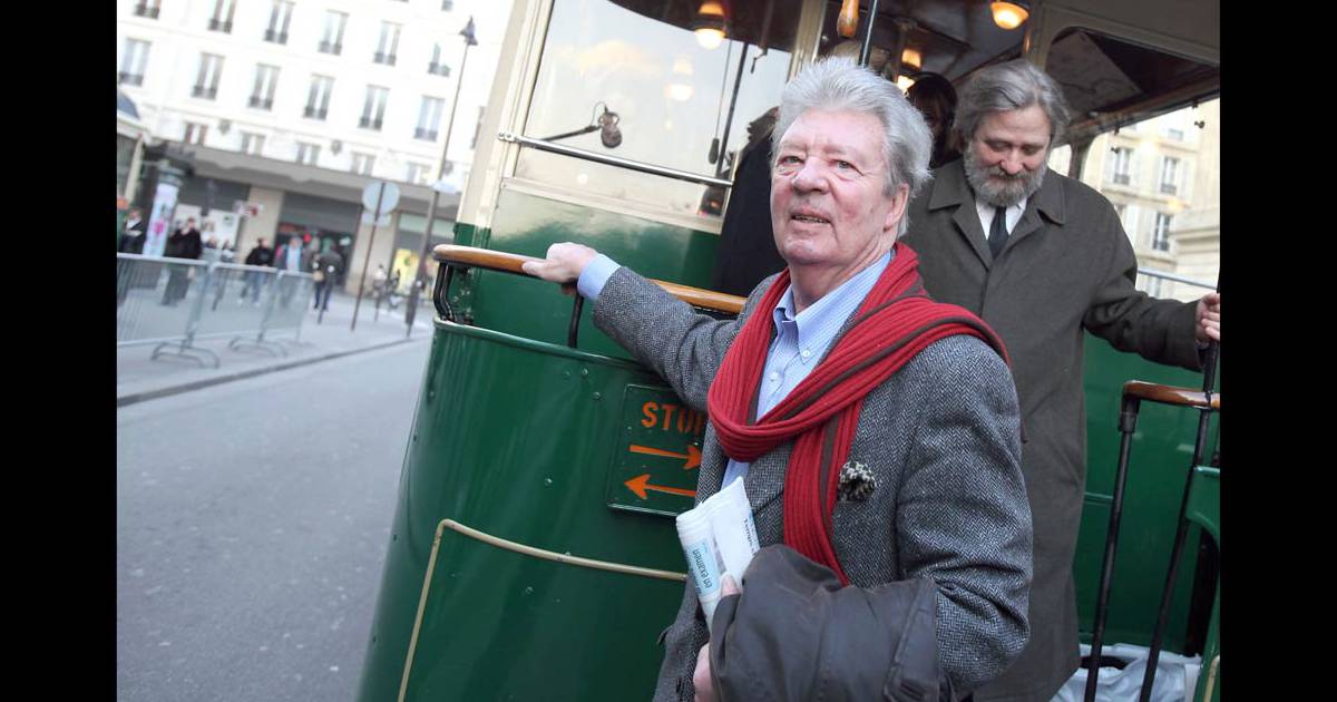 Sempé était hier à l'exposition consacrée au Petit Nicolas, à la mairie de Paris, à l'occasion ...