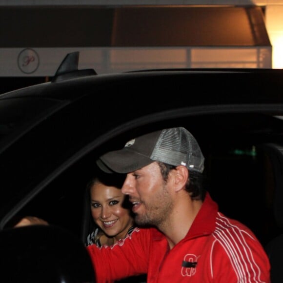 Anna Kournikova et Enrique Iglesias le 26 janvier 2012 à Miami