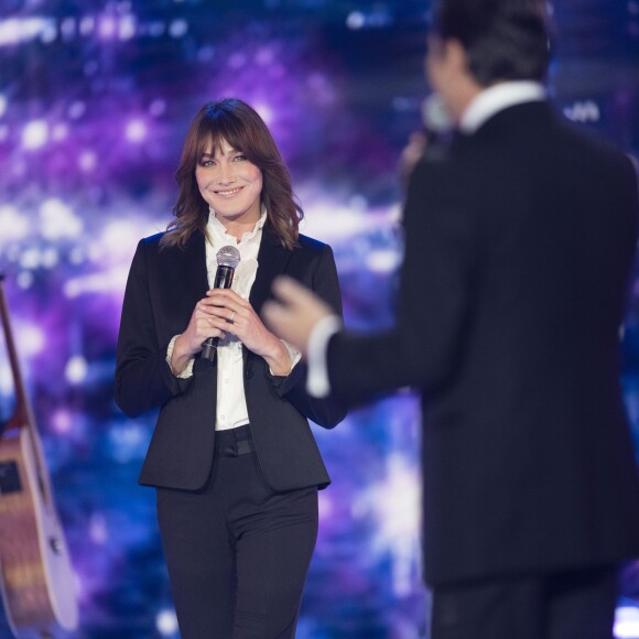 Exclusif - Carla Bruni - Enregistrement de l'émission "Bon Anniversaire Laurent Gerra" au Pavillon Baltard à Nogent-sur-Marne le 13 novembre 2017. L'émission a été diffusée sur France 2, le 29 décembre, le jour J du 50ème anniversaire de l'humoriste. © Pierre Perusseau/Bestimage