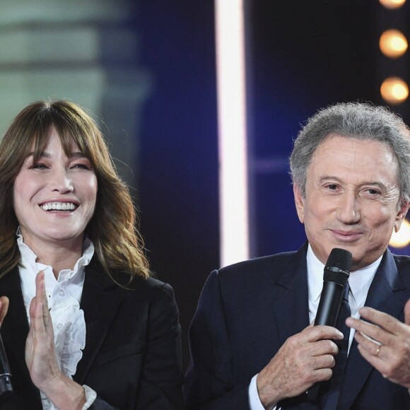 Exclusif - Carla Bruni et Michel Drucker - Enregistrement de l'émission "Bon Anniversaire Laurent Gerra" au Pavillon Baltard à Nogent-sur-Marne le 13 novembre 2017. L'émission a été diffusée sur France 2, le 29 décembre, le jour J du 50ème anniversaire de l'humoriste. © Pierre Perusseau/Bestimage