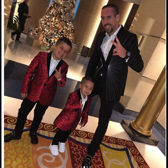 Franck Ribéry en famille pour les fêtes de fin d'année, à Dubaï. Photo publiée sur Instagram, le 31 décembre 2017.