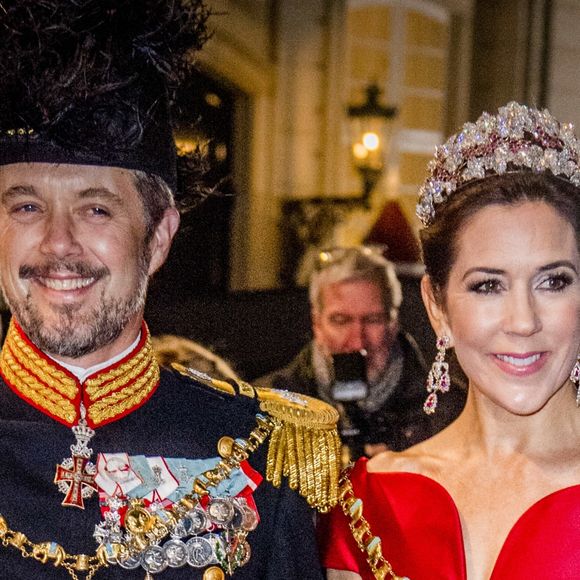 Le prince Frederik et la princesse Mary de Danemark au palais Christian VII à Copenhague le 1er janvier 2018 pour le premier banquet du Nouvel An.