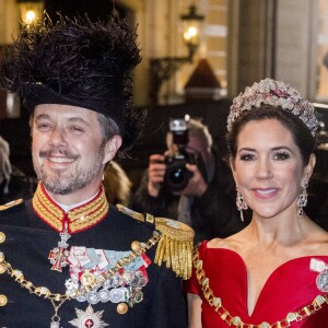 Le prince Frederik et la princesse Mary de Danemark au palais Christian VII à Copenhague le 1er janvier 2018 pour le premier banquet du Nouvel An.