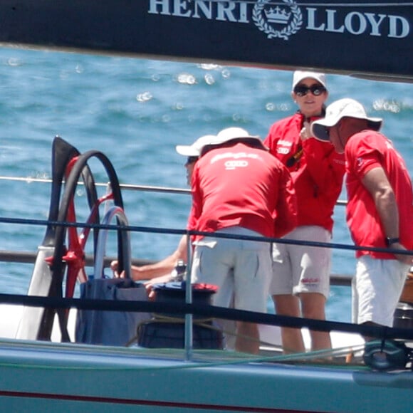 Exclusif - La princesse Mary et le prince Frederik de Danemark sur le yacht "Wild Oats XI" dans la baie de Sydney (Walsh Bay Sydney Harbour), le 12 décembre 2017.