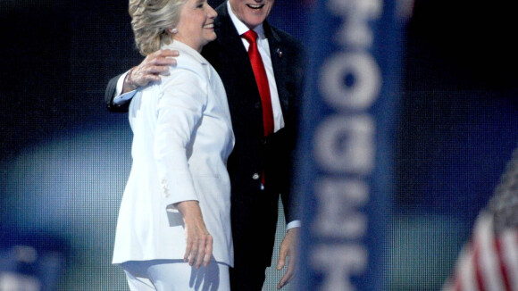 Bill et Hillary Clinton : Un incendie à leur domicile , "une enquête en cours"