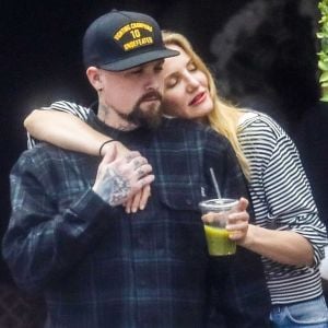 Exclusif - Cameron Diaz et son mari Benji Madden sortent d'un déjeuner en amoureux au Bouchon à Beverly Hills le 5 juin 2017. 