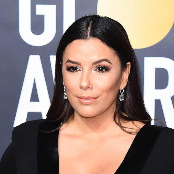 Eva Longoria enceinte lors des Golden Globes Awards à Beverly Hills, Los Angeles, le 7 janvier 2018.