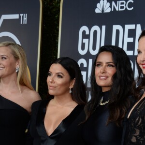 Reese Witherspoon, Eva Longoria, Salma Hayek et Ashley Judd lors des Golden Globes Awards à Beverly Hills, Los Angeles, le 7 janvier 2018.