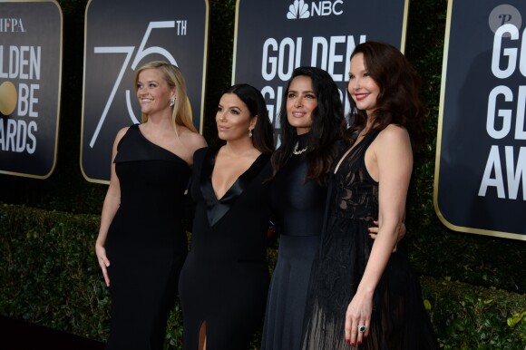 Reese Witherspoon, Eva Longoria, Salma Hayek et Ashley Judd lors des Golden Globes Awards à Beverly Hills, Los Angeles, le 7 janvier 2018.