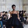 Défilé de mode Giambattista Valli, collection Haute Couture automne-hiver 2017/2018 à Paris, le 3 juillet 2017.