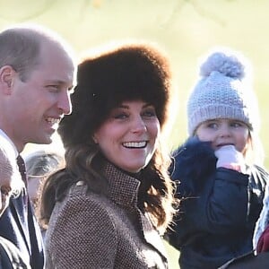 La duchesse Catherine de Cambridge et le prince William avec le duc d'Edimbourg à Sandringham le 7 janvier 2018, de sortie pour la messe en l'église Sainte Marie Madeleine. © Joe Giddens/PA Wire/Abacapress.com