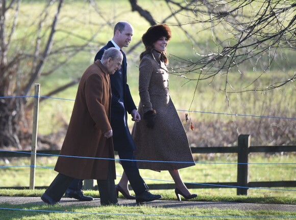 La duchesse Catherine de Cambridge et le prince William avec le duc d'Edimbourg à Sandringham le 7 janvier 2018, de sortie pour la messe en l'église Sainte Marie Madeleine. © Joe Giddens/PA Wire/Abacapress.com