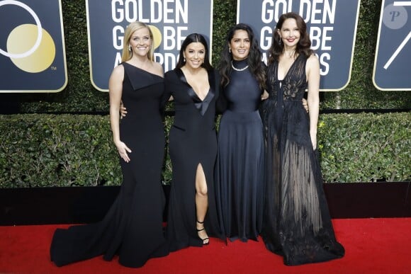 Reese Witherspoon, Eva Longoria, enceinte, Salma Hayek et Ashley Judd - 75e cérémonie des Golden Globes au Beverly Hilton à Los Angeles, le 7 janvier 2018.