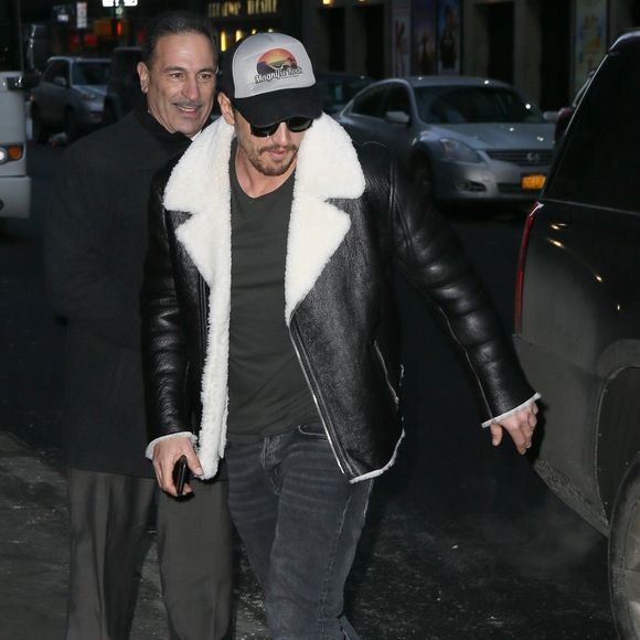 James Franco arrive sur le plateau du "Stephen Colbert Show" à New York, le 9 janvier 2018.