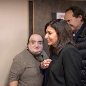 Exclusif - Anne Hidalgo - Concert de Charles Aznavour à l'Accorhotels Arena à Paris, le 13 décembre 2017 © Cyril Moreau / Bestimage