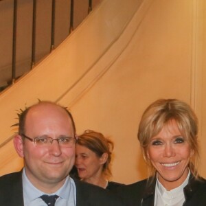 Semi-exclusif - Stéphane Bern, Raphaël Spine (Prix histoire 2017 pour l'ouvrage "Histoire du STO - édition Perrin 2017), Brigitte Macron (Trogneux), Guillaume d'Andlau (président de l'association "les châteaux forts d'Alsace"), Xavier Darcos (président de l'Institut français) - Remise du prix 2017 "Institut de France / Fondation Stéphane Bern pour l'histoire et le patrimoine" à l'Institut de France à Paris, France, le 11 janvier 2018.  © CVS/Bestimage