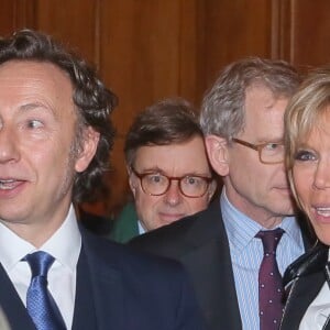 Semi-exclusif - Stéphane Bern, Brigitte Macron (Trogneux) - Remise du prix 2017 "Institut de France / Fondation Stéphane Bern pour l'histoire et le patrimoine" à l'Institut de France à Paris, France, le 11 janvier 2018. © CVS/Bestimage