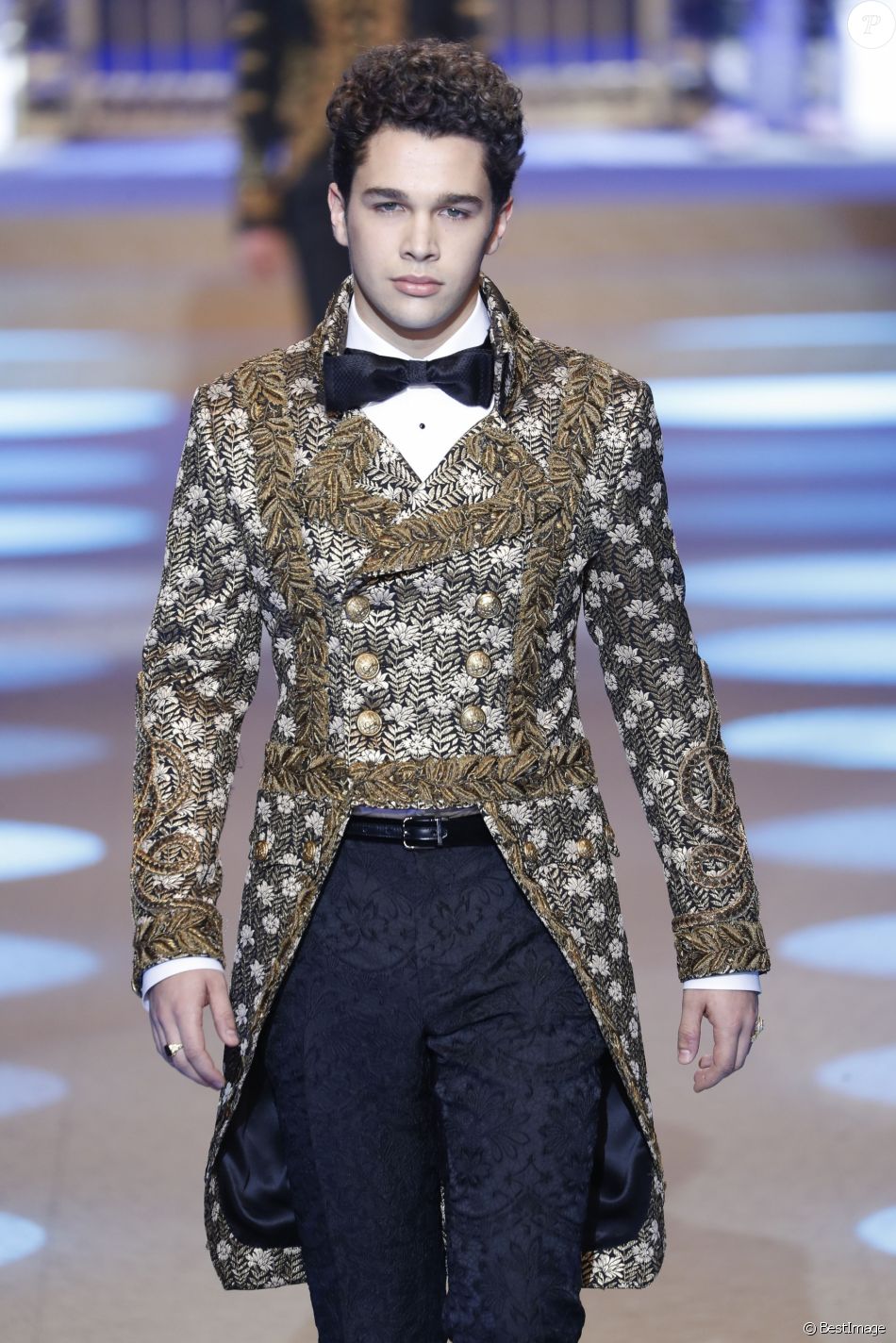 Le chanteur Austin Mahone - Défilé Dolce & Gabbana lors de la Fashion