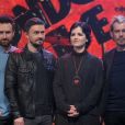  Noel et Mike Hogan, Dolores O'Riordan et Fergal Lawler lors du passage de The Cranberries le 21 février 2012 dans une émission télé à Milan. 