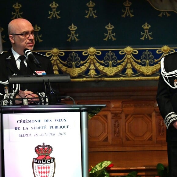 Le prince Albert II de Monaco écoutant le discours de Richard Marangoni durant la traditionnelle cérémonie des voeux de la Sûreté Publique de Monaco le 16 janvier 2018. © Bruno Bebert / Bestimage