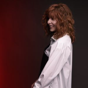 Mylène Farmer fait son retour avec le titre Rolling Stone