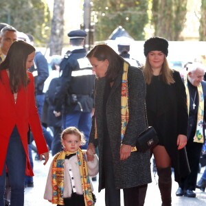 Le prince Albert II de Monaco avait amené ses enfants le prince héréditaire Jacques et la princesse Gabriella, aux côtés de la princesse Stéphanie et ses filles Pauline Ducruet et Camille Gottlieb, à la représentation du 21 janvier 2018 du 42e Festival International du Cirque de Monte-Carlo, sous le chapiteau de Fontvieille. © Olivier Huitel / Pool Monaco / Bestimage