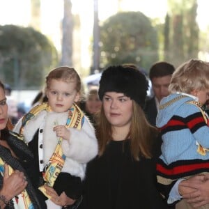 Le prince Albert II de Monaco avait amené ses enfants le prince héréditaire Jacques et la princesse Gabriella, aux côtés de la princesse Stéphanie et ses filles Pauline Ducruet et Camille Gottlieb, à la représentation du 21 janvier 2018 du 42e Festival International du Cirque de Monte-Carlo, sous le chapiteau de Fontvieille. © Olivier Huitel / Pool Monaco / Bestimage