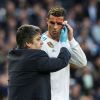 Cristiano Ronaldo a reçu un coup de pied au visage lors du match opposant le Real Madrid au Deportivo, au stade Santiago Bernabeu à Madrid, le 21 janvier 2018