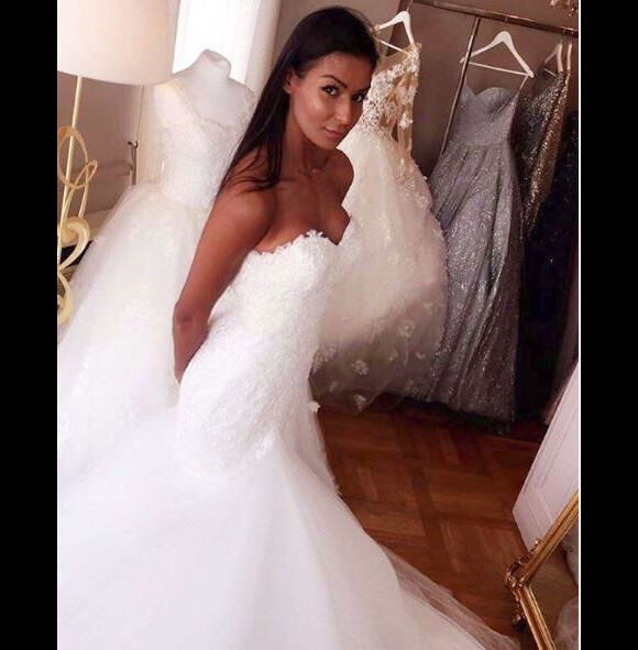 Karima de "koh-Lanta Thaïlande" en robe de mariée, Instagram, 23 novembre 2017