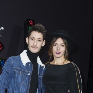 Pierre Niney et sa compagne Natasha Andrews Défilé de mode Dior Homme collection Automne/Hiver 2018/2019 à Paris, le 20 janvier 2018. © Olivier Borde/Bestimage