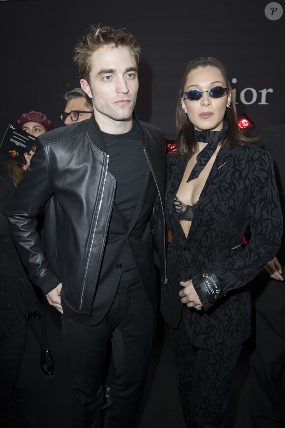 Robert Pattinson et Bella Hadid - Défilé de mode Dior Homme collection Automne/Hiver 2018/2019 à Paris, le 20 janvier 2018. © Olivier Borde/Bestimage