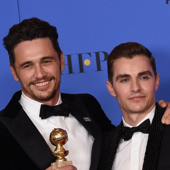 Dave Franco et son frère James Franco (Golden Globe du meilleur acteur dans un film musical ou une comédie pour "The Disaster Artist") - 75e cérémonie annuelle des Golden Globe Awards au Beverly Hilton Hotel à Los Angeles, le 7 janvier 2018. © Chris Delmas/Bestimage