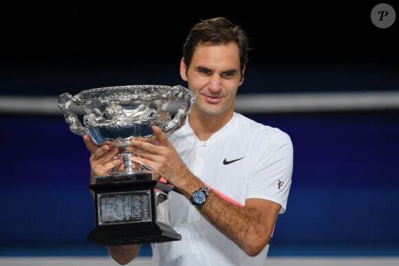 Roger Federer a remporté son 20e titre du Grand Chelem en battant Martin Cilic à l'Open d'Australie, Melbourne le 28 janvier 2018.