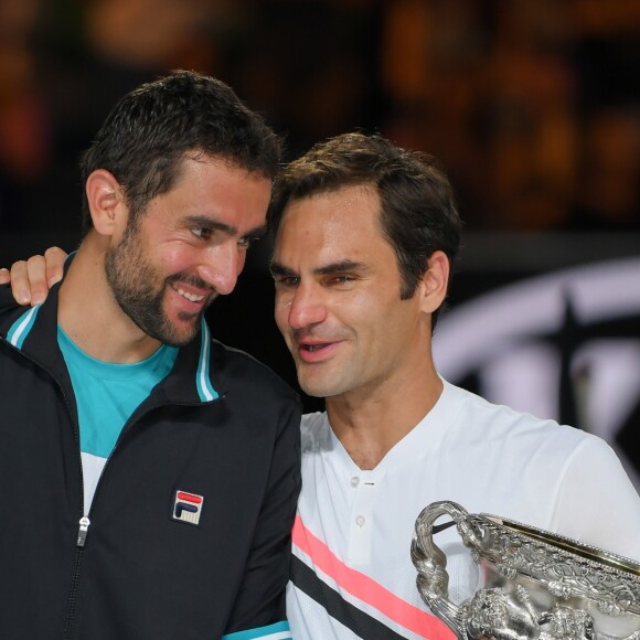Roger Federer a remporté son 20e titre du Grand Chelem en battant Martin Cilic à l'Open d'Australie, Melbourne le 28 janvier 2018.