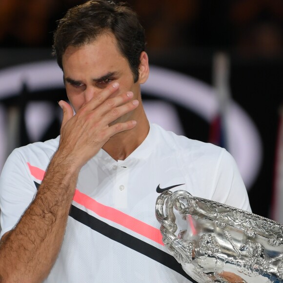 Roger Federer a remporté son 20e titre du Grand Chelem en battant Martin Cilic à l'Open d'Australie, Melbourne le 28 janvier 2018.