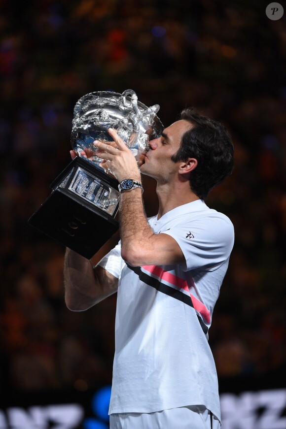 Roger Federer a remporté son 20e titre du Grand Chelem en battant Martin Cilic à l'Open d'Australie, Melbourne le 28 janvier 2018.