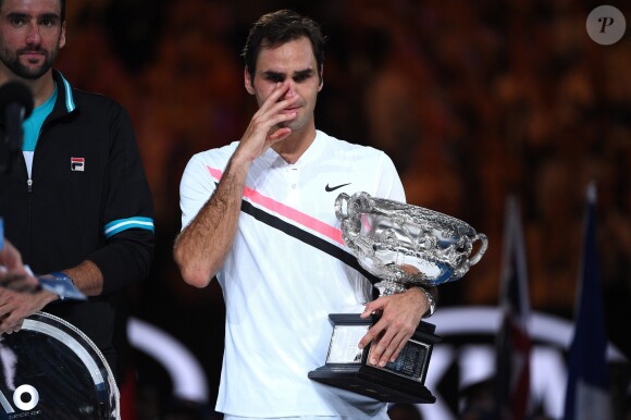 Roger Federer a remporté son 20e titre du Grand Chelem en battant Martin Cilic à l'Open d'Australie, Melbourne le 28 janvier 2018.