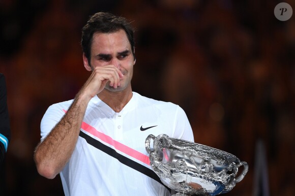 Roger Federer a remporté son 20e titre du Grand Chelem en battant Martin Cilic à l'Open d'Australie, Melbourne le 28 janvier 2018.