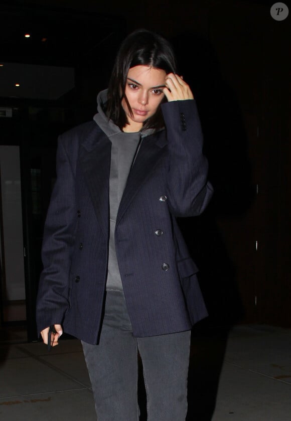 Kendall Jenner à la sortie de chez son amie G. Hadid à New York, le 27 janvier 2018.