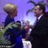 Brigitte et Emmanuel Macron dansent à l'occasion d'une visite officielle à Dakar.