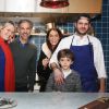 Exclusif - Alessandro Belmondo avec ses parents Paul et Luana Belmondo et Charlotte Joly (Demi-soeur de Paul) avec son fils Niels - Alessandro Belmondo, le fils de P. et L. Belmondo est chef cuisinier dans le nouveau restaurant "Il Cara Rosso" dont c'est l'inauguration ce jour, à Saint-Cloud le 31 janvier 2018. © Denis Guignebourg/Bestimage