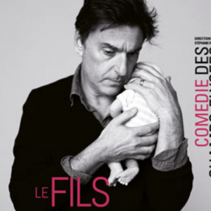 Yvan Attal, Rod Paradot, Anne Consigny et Elodie Navarre dans "Le Fils" de Florian Zeller, à la Comédie des Champs-Elysées jusqu'au 14 juillet 2018.