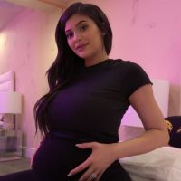 Kylie Jenner maman : Son frère pas au courant de sa grossesse...