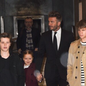 David Beckham et ses enfants Romeo, Cruz et Harper quittent l'hôtel New York EDITION. New York, le 11 février 2018.