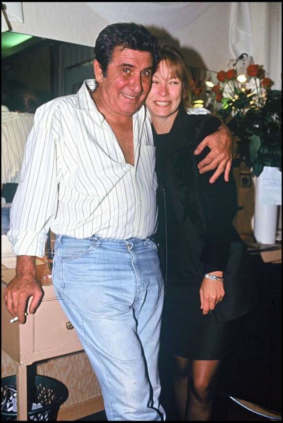 Archives - Gilbert Bécaud et sa femme Kitty dans les loges de l'Olympia en 1991