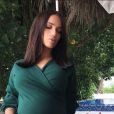 Manon Marsault dévoile son baby bump, Instagram, 2018