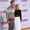 Kristen Bell et son mari Dax Shepard à la première de 'A Bad Moms Christmas' au théâtre Regency Village à Westwood, le 30 octobre 2017 © Chris Delmas/Bestimage