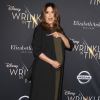Eva Longoria (enceinte), à la première de "A Wrinkle in Time" au cinéma El Capitan à Los Angeles, le 26 février 2018.