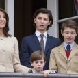 Le prince Joachim et la princesse Marie de Danemark avec leurs enfants le prince Nikolai, le prince Félix, le prince Henrik et la princesse Athena au balcon du palais royal Amalienborg le 16 avril 2016 lors du 76e anniversaire de la reine Margrethe II.